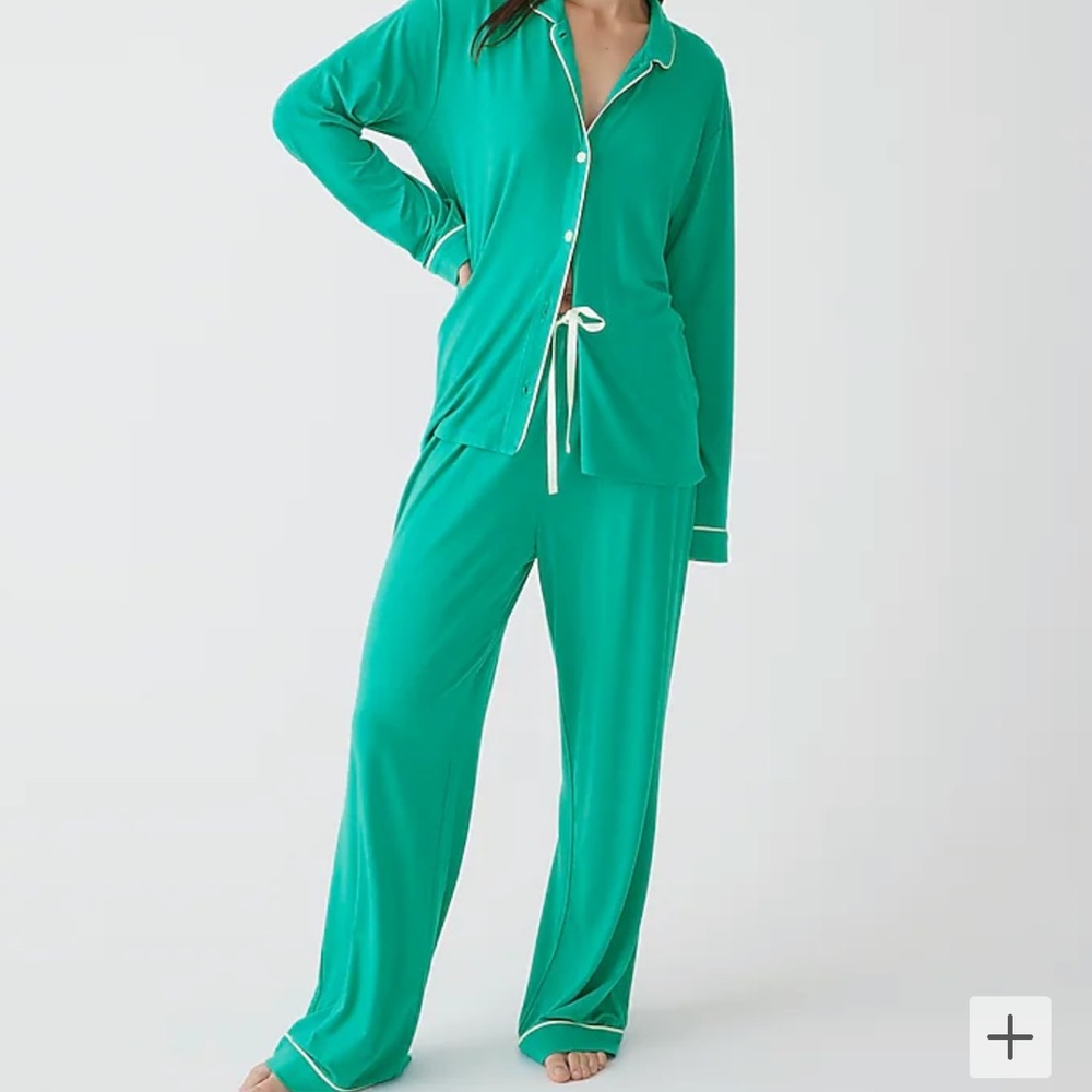 J. Crew ECO DREAMIEST LONG-SLEEVE PAJAMA SET, size MEDIUM in EMERALD FOREST